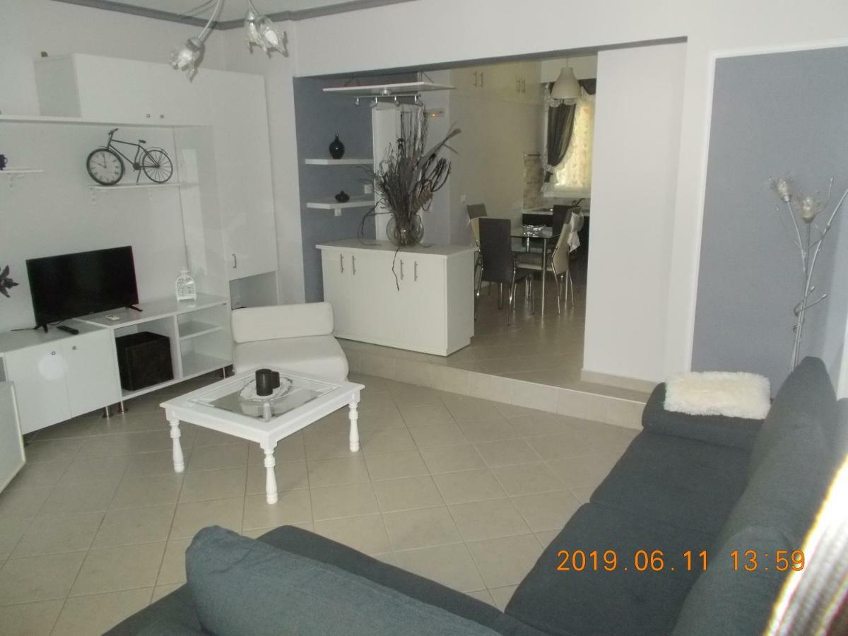 Iris Apartments Apolpaina Luaran gambar